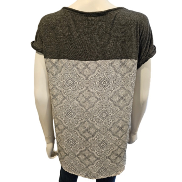 Knox Rose Cap Sleeve Color Block Round Hem Top Size S - Picture 4 of 9